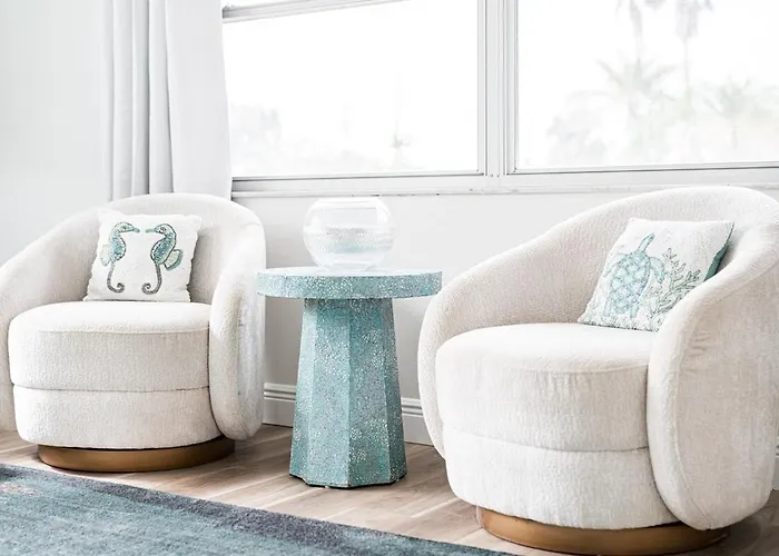 Modern Coastal Holiday home