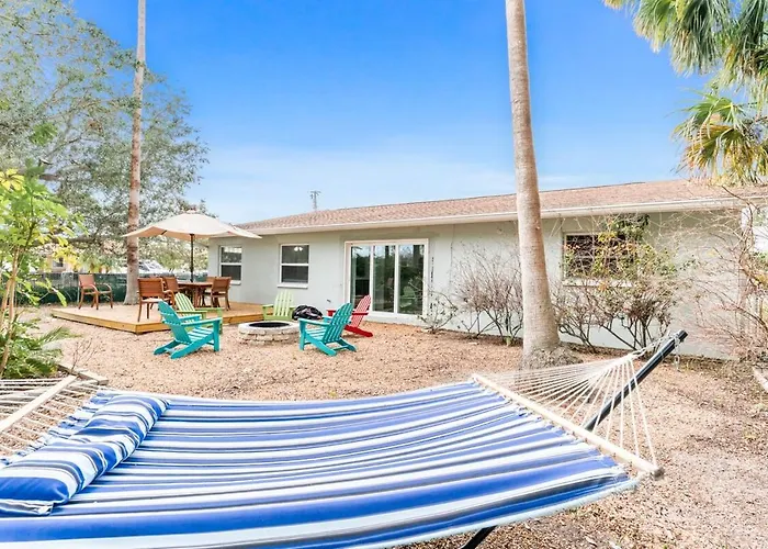 Modern Coastal Holiday home Clearwater Beach