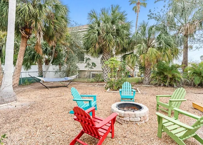 Modern Coastal Holiday home Clearwater Beach